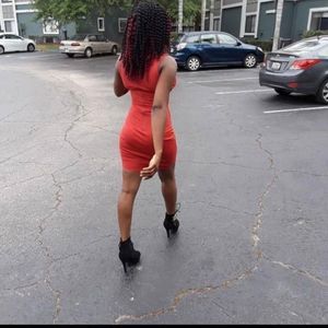 Meet your Posher, Edith